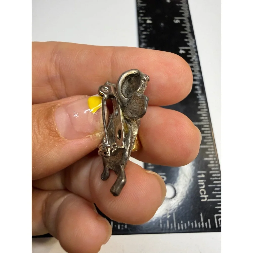 DMO Pewter Angel Brooch Pin Pendant Two Tone Silver Gold Cherub Playing Horn